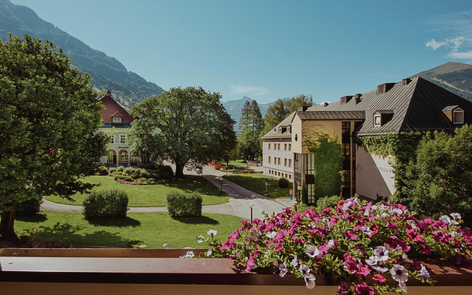 Appartement Hotel Panorama-Im Bademantel Direkt In Die Alpentherme Bad Hofgastein Dış mekan fotoğraf