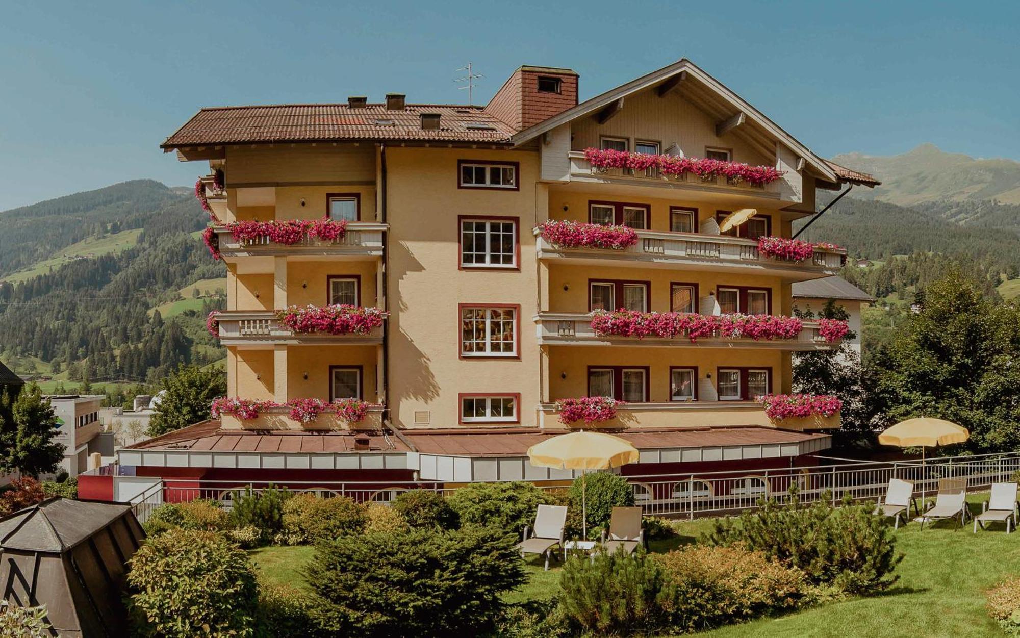 Appartement Hotel Panorama-Im Bademantel Direkt In Die Alpentherme Bad Hofgastein Dış mekan fotoğraf